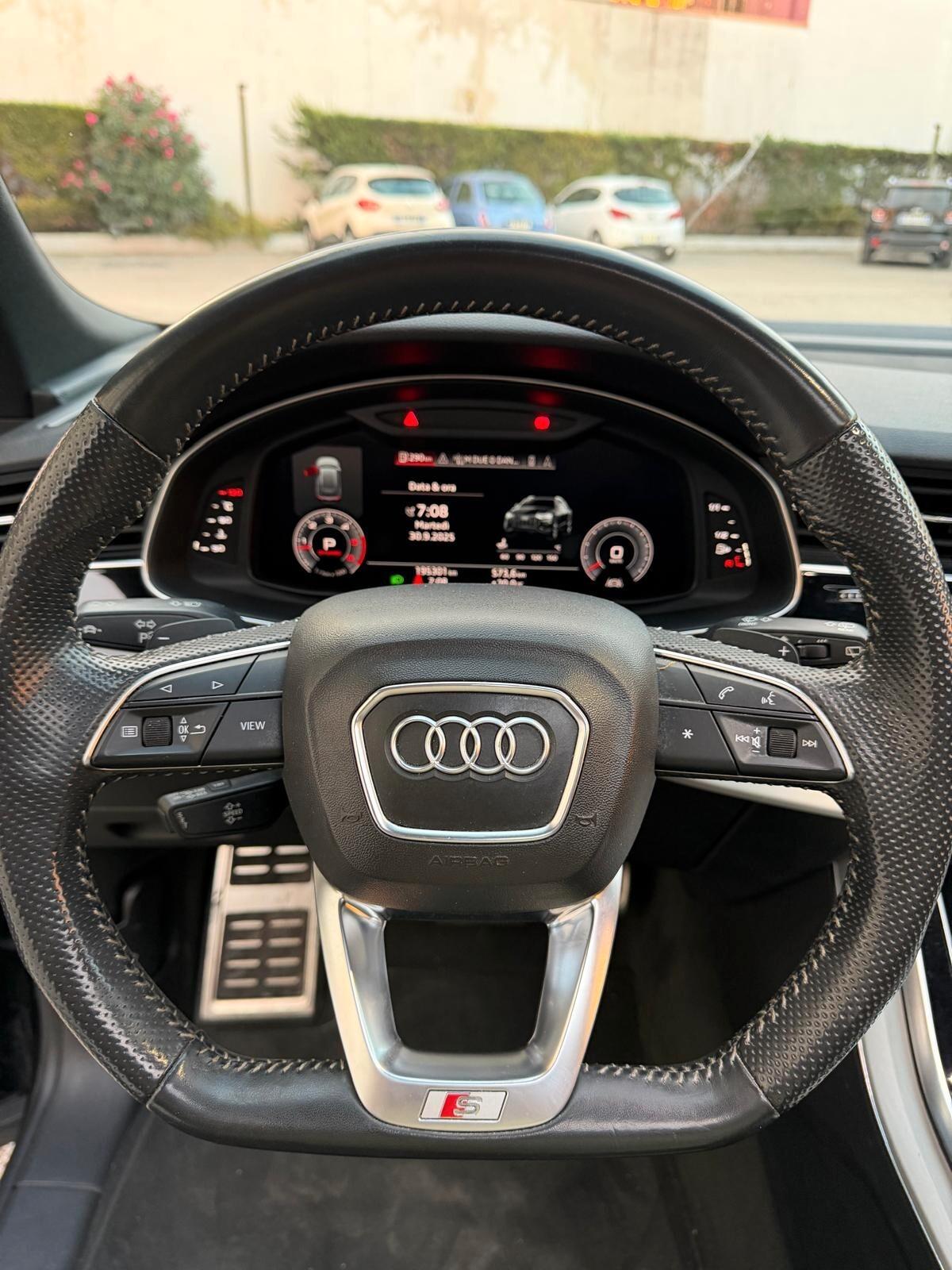 Audi Q8 50 TDI 286 CV quattro tiptronic Sport