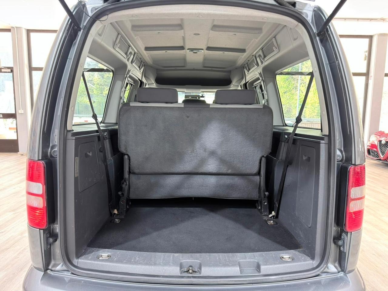 VW CADDY MAXI 1.6 TDI 102CV 7POSTI GANCIO TRAINO