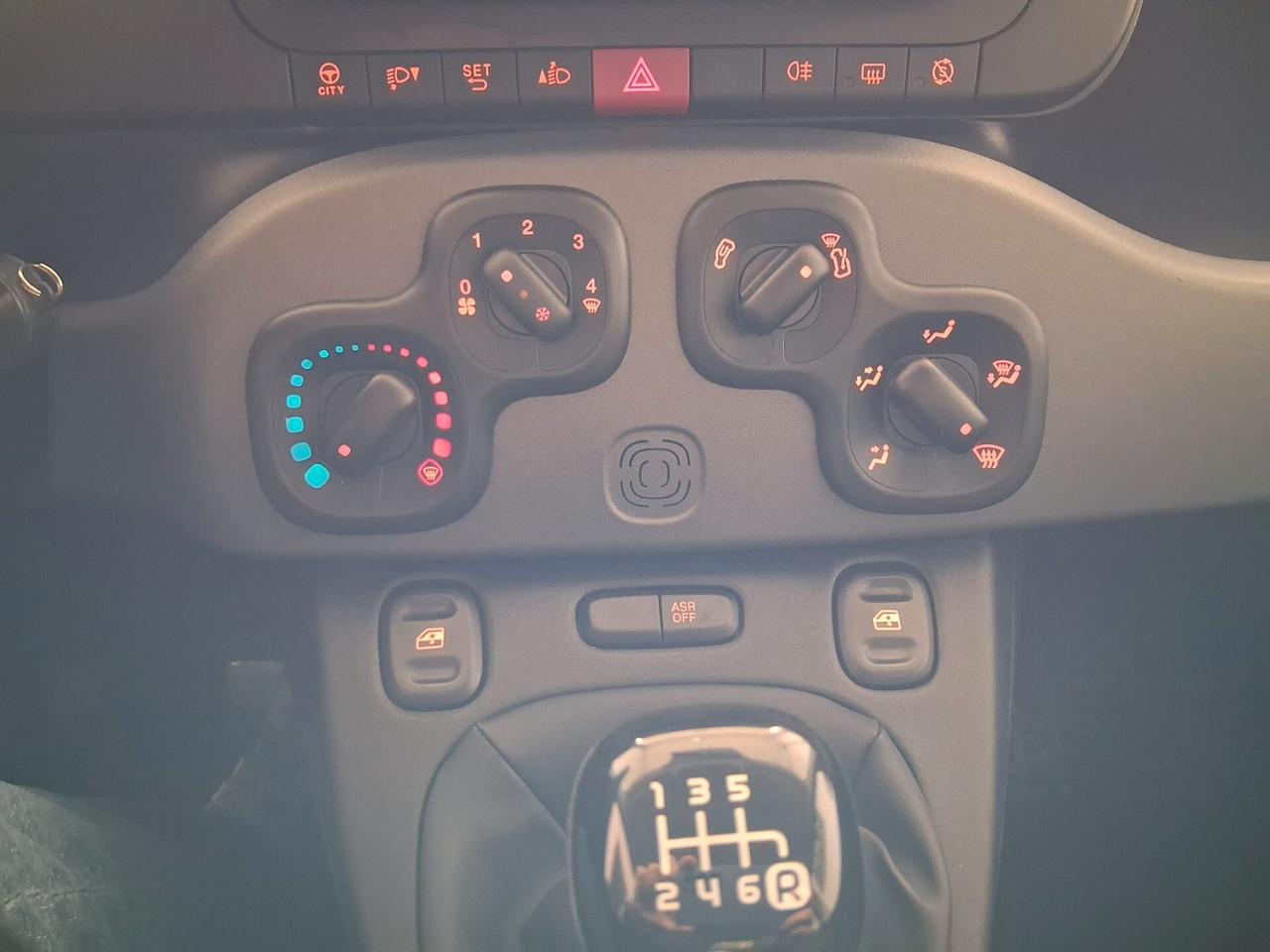 Fiat Panda 1.0 FireFly S&S Hybrid Red