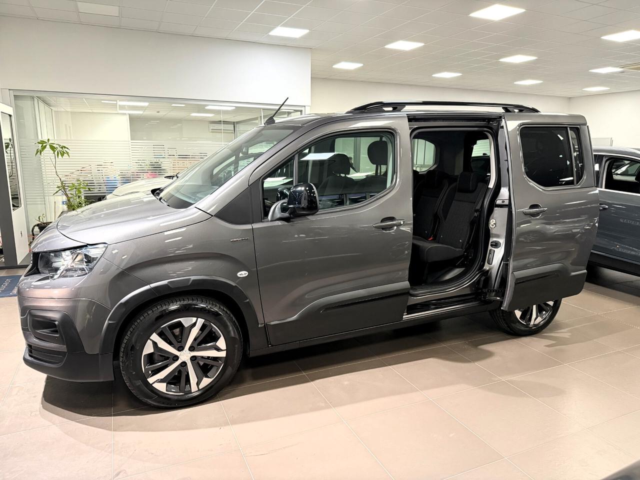 Peugeot Rifter BlueHDi 130 S&S EAT8 GT Line Standard