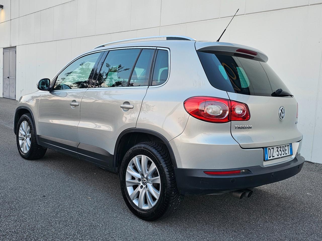 Volkswagen Tiguan 2.0 TDI DPF 4MOTION tiptronic Sport & Style