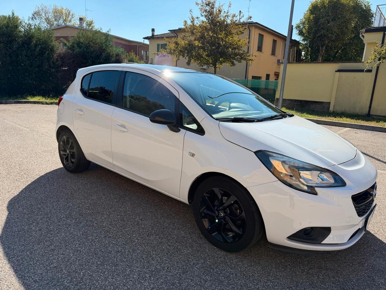 Opel Corsa 1.4 GPL - NEOPATENTATI - 12 MESI DI GARANZIA -