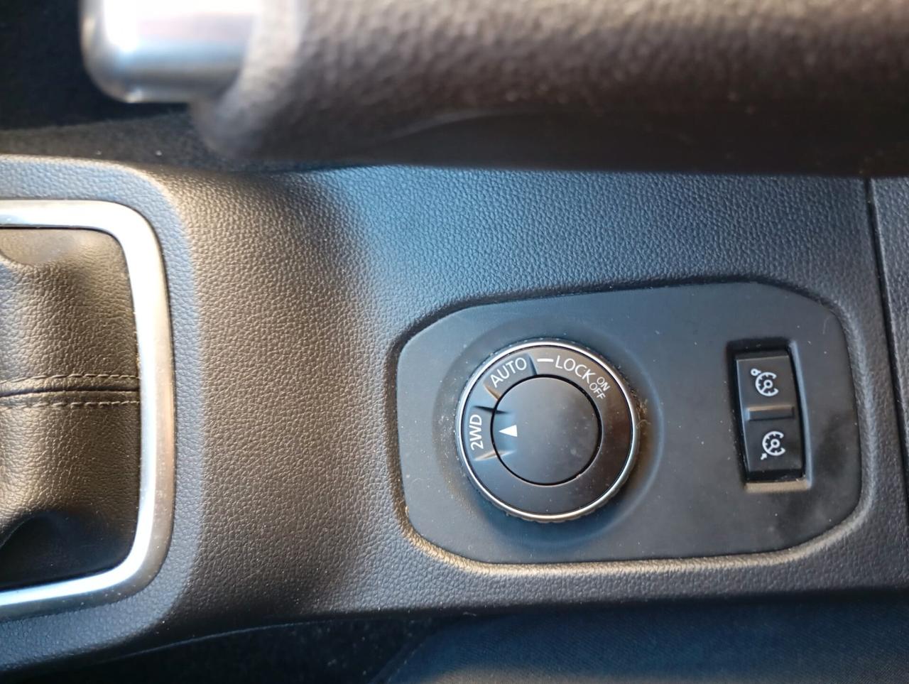 Dacia Duster 4x4 Techroad-2019