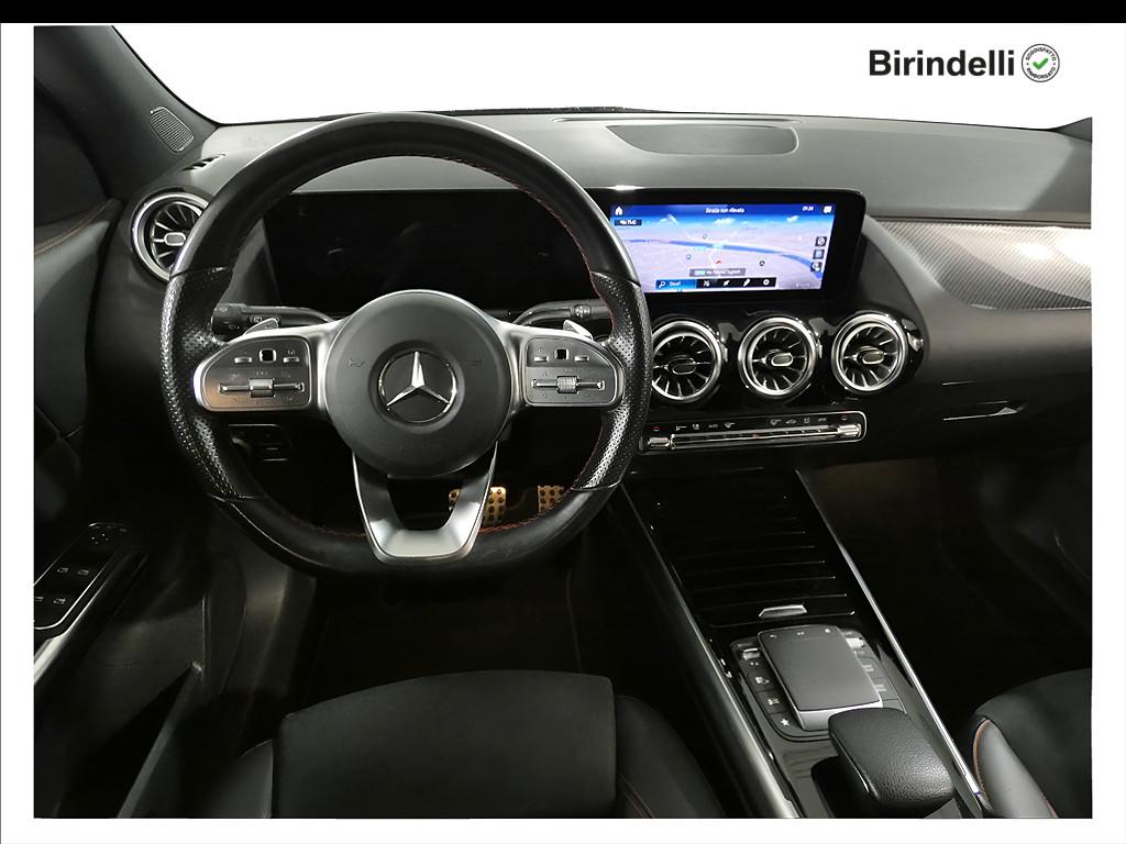 Mercedes-Benz GLA (H247) - GLA 200 d Automatic Premium