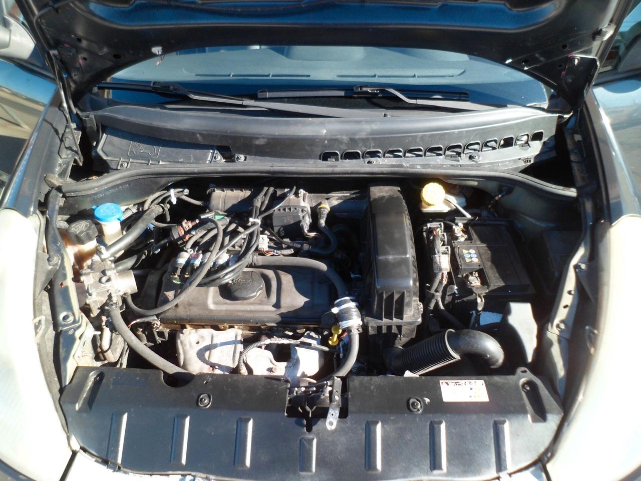 CITROEN C3 1.4 gpl pluriel cabrio neopatentati 04