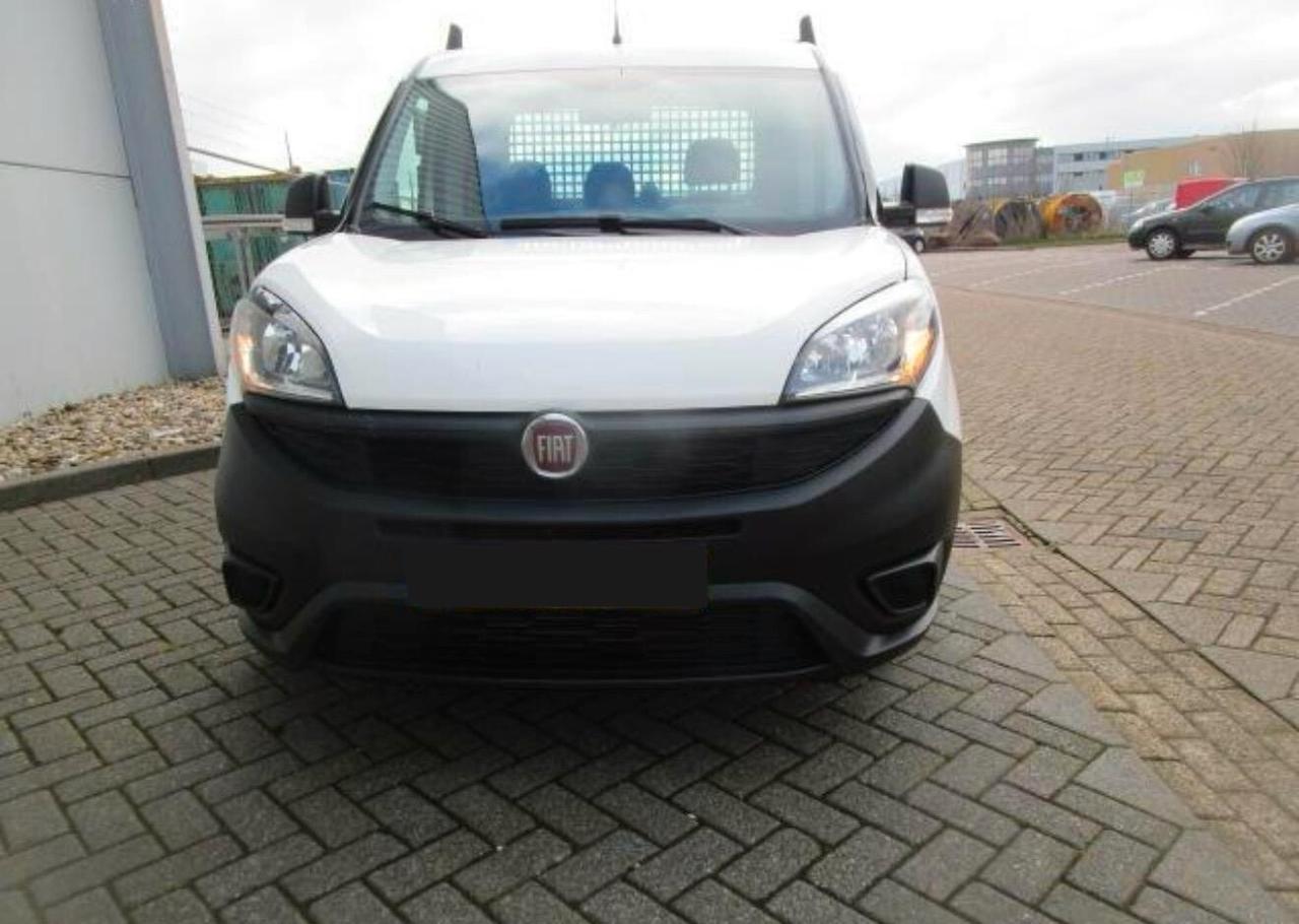 Fiat Doblo Doblò / Strada Work-Up 3 posti 1.6