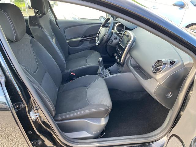 RENAULT Clio 1.2 75CV 5 porte Live