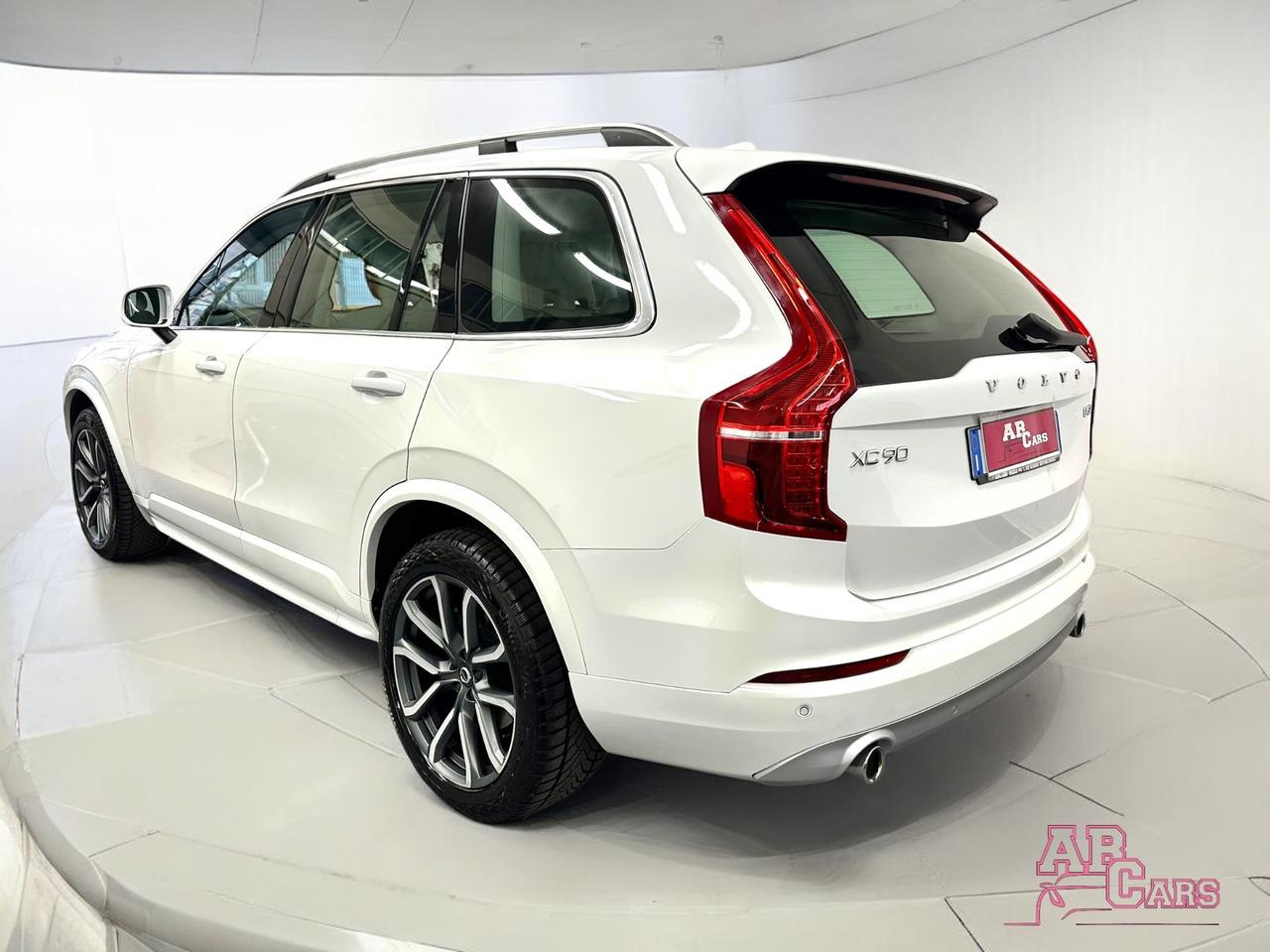 Volvo XC 90 XC90 D5 AWD Geartronic Momentum 4X4