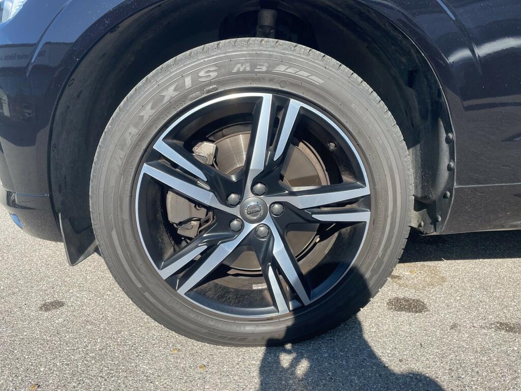 Volvo XC60 2.0 B4 R-Design AWD Geartronic