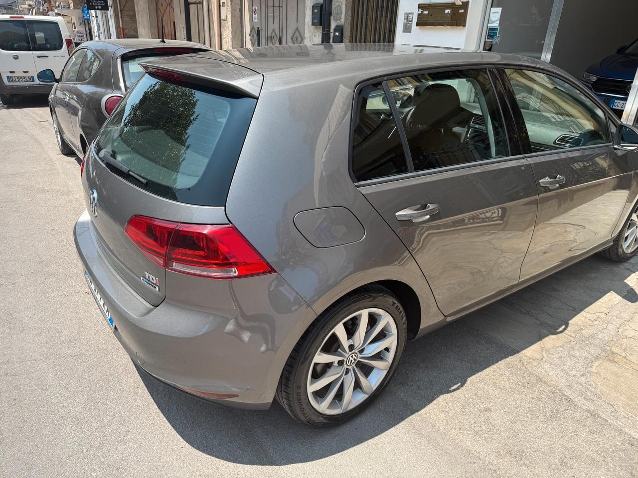 Volkswagen Golf 1.6 TDI 5p. Highline BlueMotion Technology