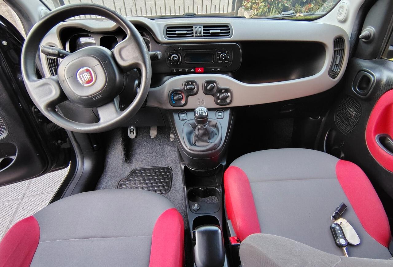 FIAT PANDA LOUNGE 1.2 BENZINA 69 CV