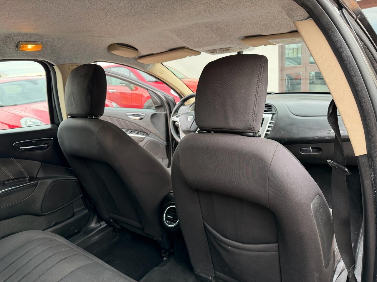 Lancia Delta 1.4 T JET 120 cv. ARGENTO (Impianto GPL)