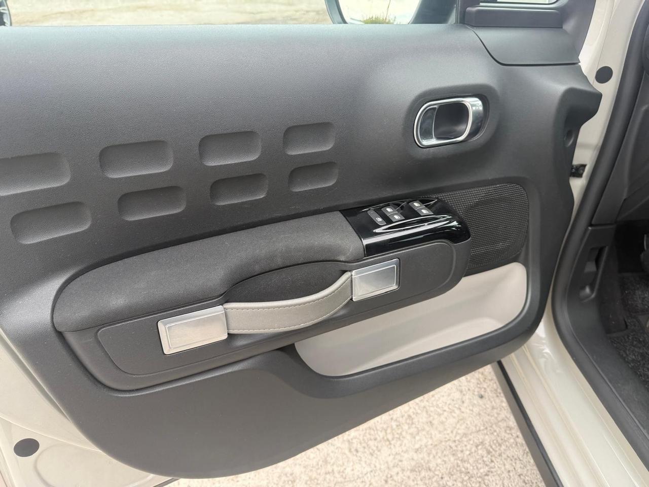 Citroen C3 PureTech 83 S&S Shine