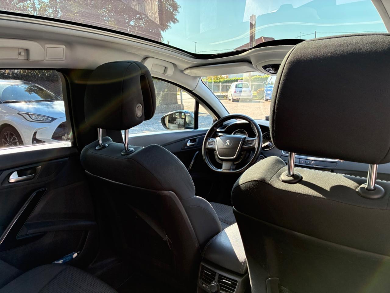 Peugeot 508 2.0 HDi 140CV SW Ciel Allure