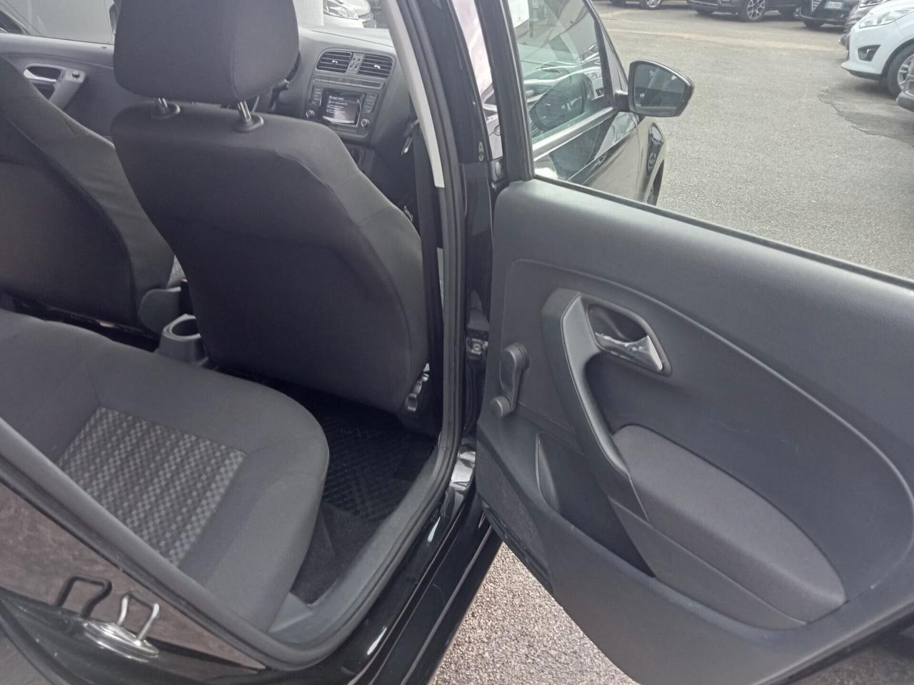 Volkswagen Polo SENZA BS PAGA