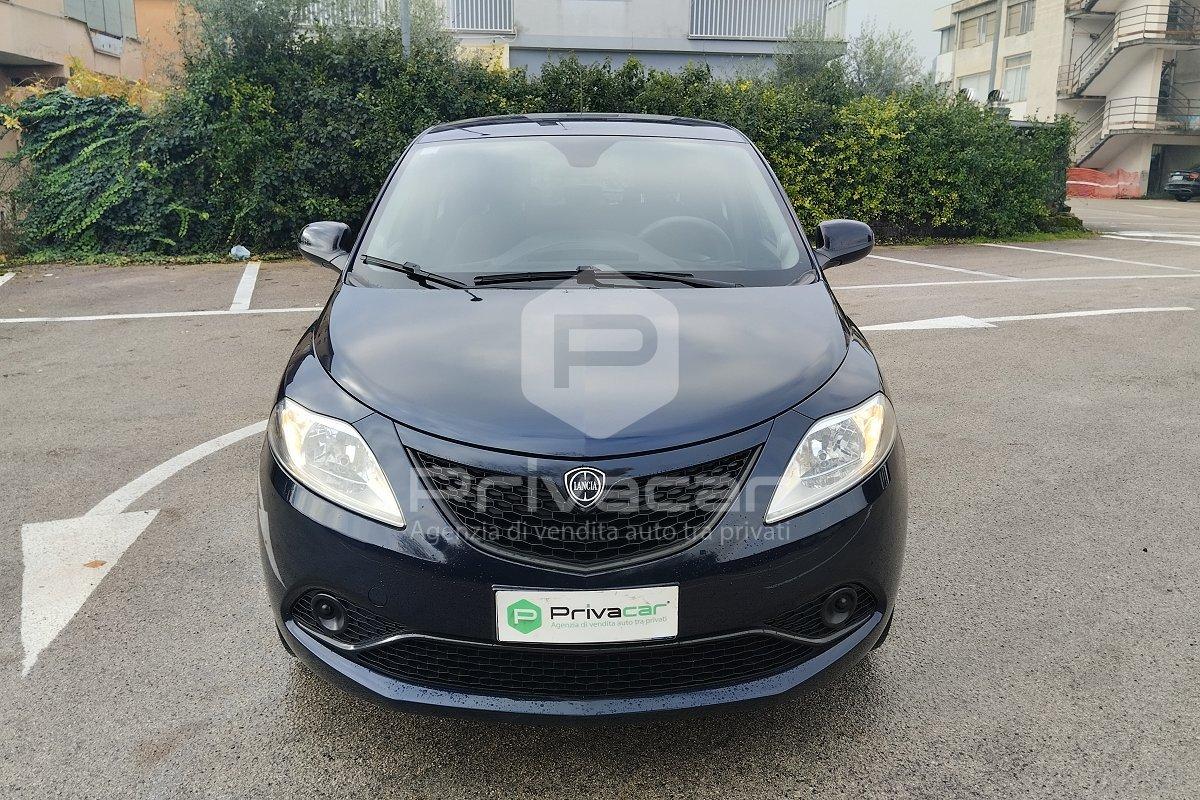 LANCIA Ypsilon 1.2 69 CV 5 porte S&S Gold