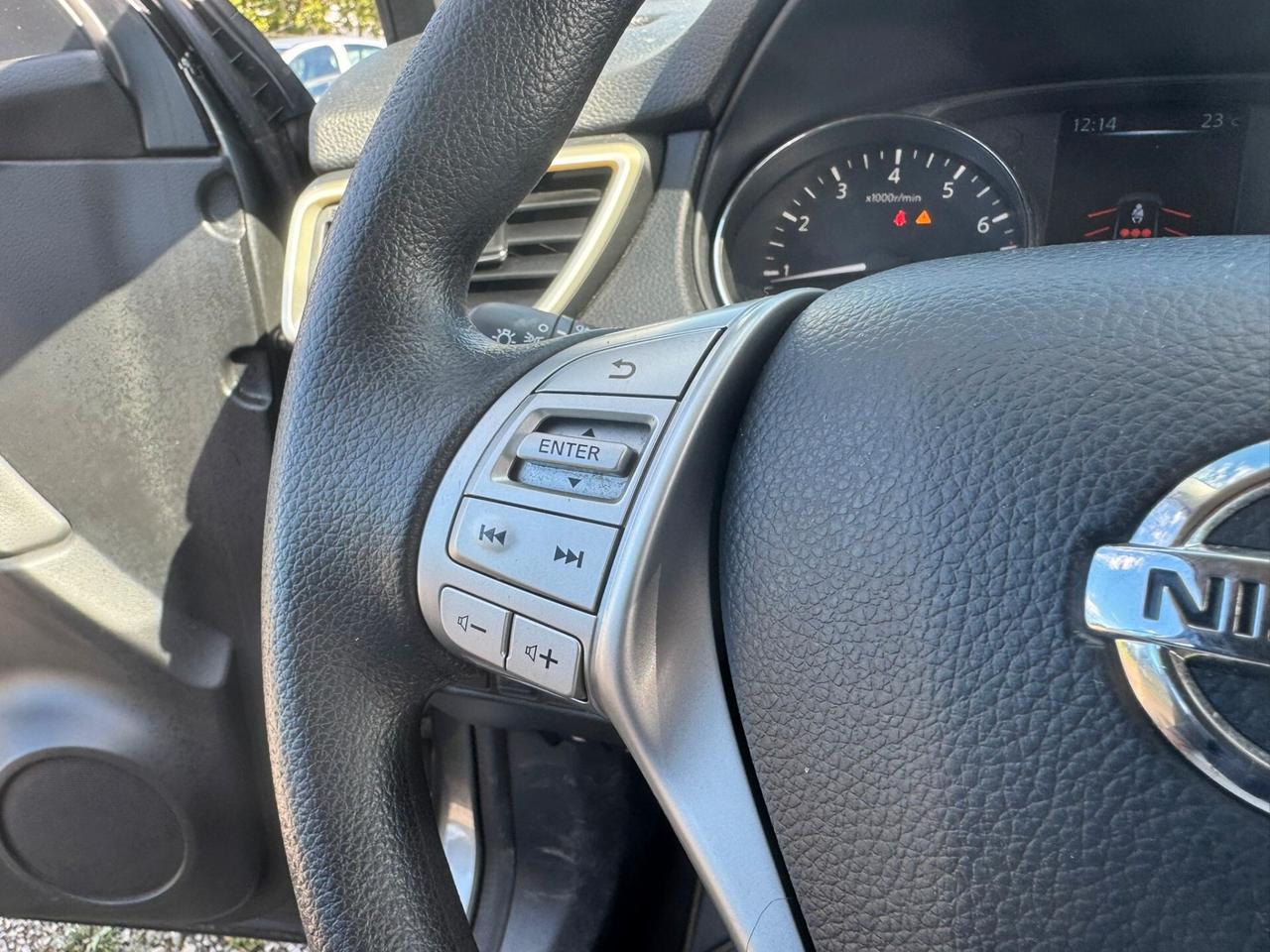 Nissan Qashqai 1.2 Benz 2014 SOLAMENTE 98.000 KM