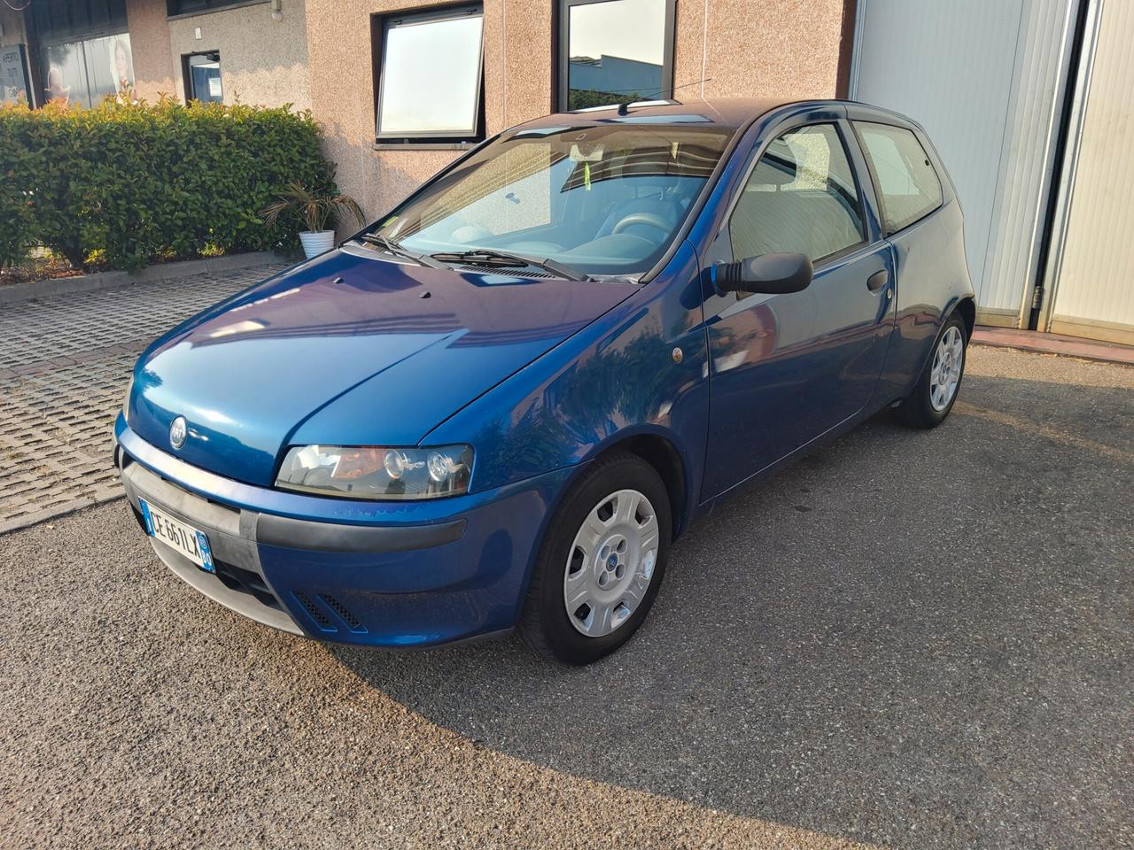 Fiat Punto 1.2i cat 3 porte Feel