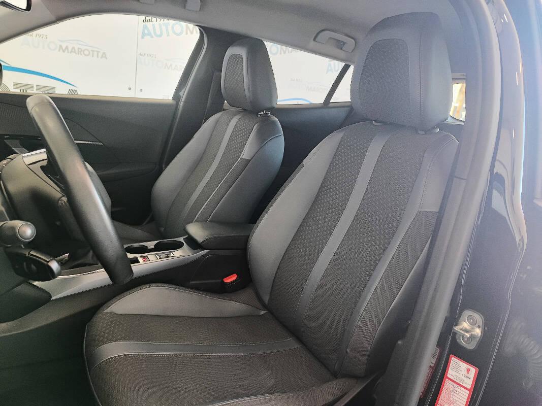 Peugeot 2008 1.2 puretech Allure s&s 130cv