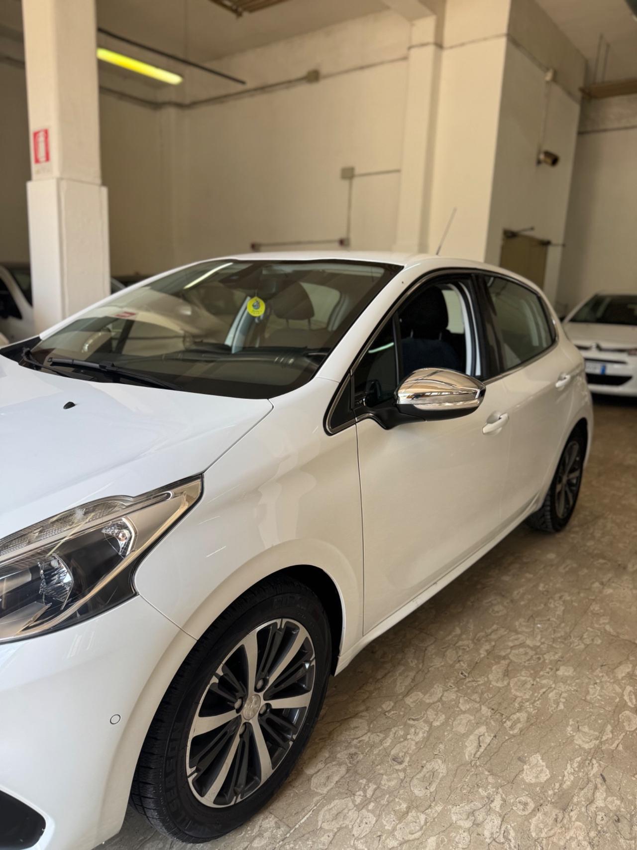 Peugeot 208 PureTech Turbo 110 S&S 5 porte Allure