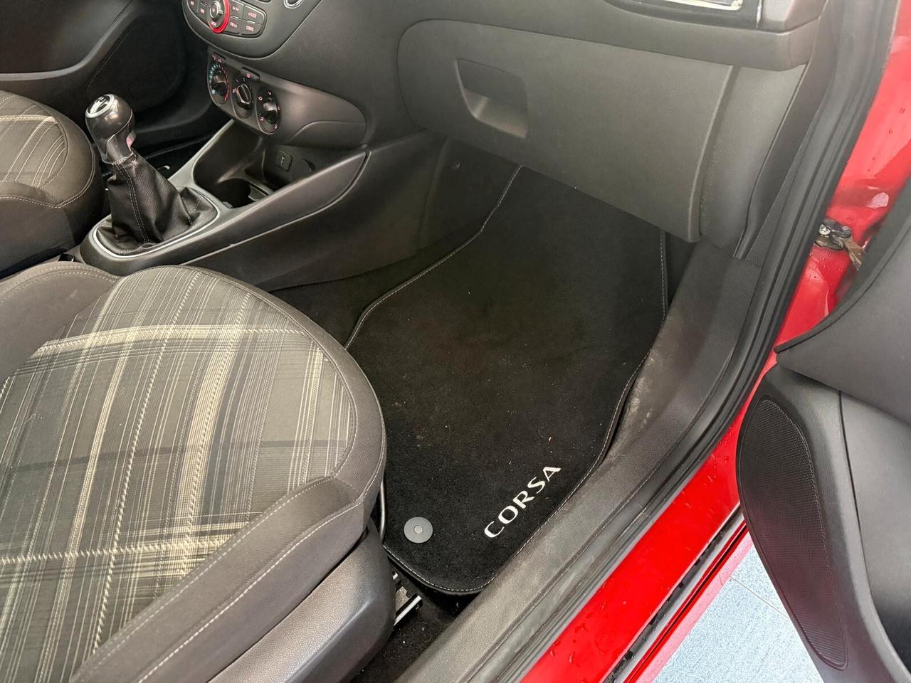 Opel Corsa 1.3 CDTI ecoFLEX 95CV Start&Stop Coupé b-Color