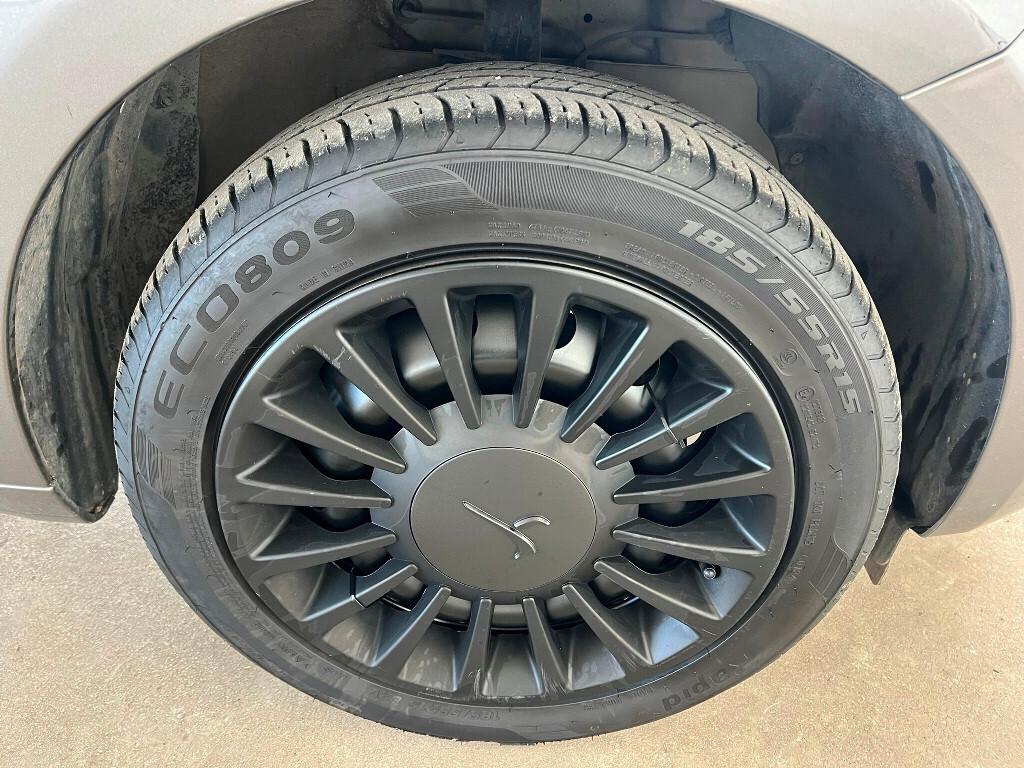 Lancia Ypsilon 1.2 Elefantino Blu 64.000 KM