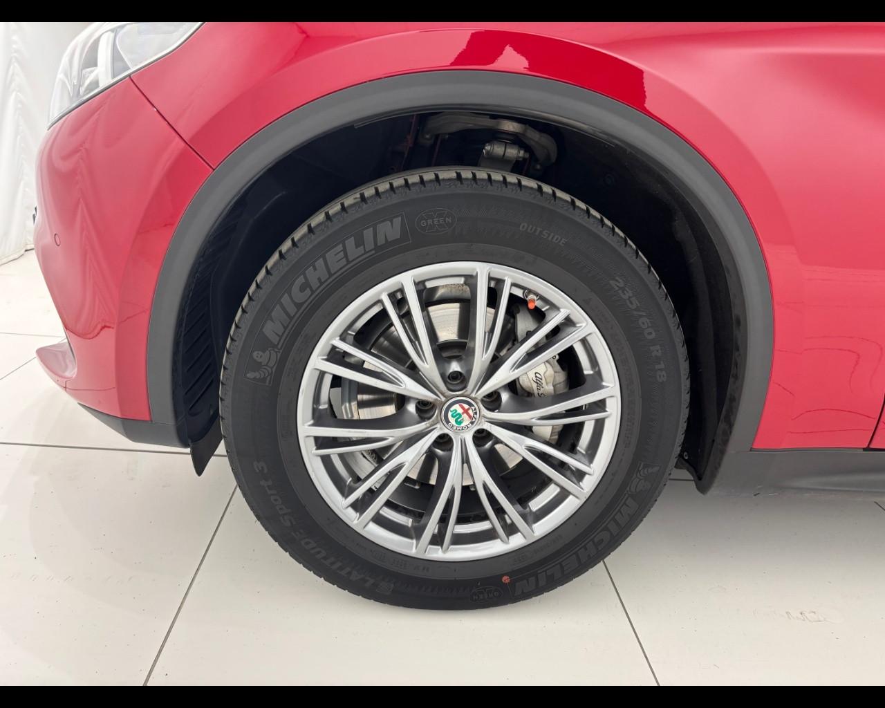 ALFA ROMEO Stelvio 2.2 t Business Q4 190cv auto