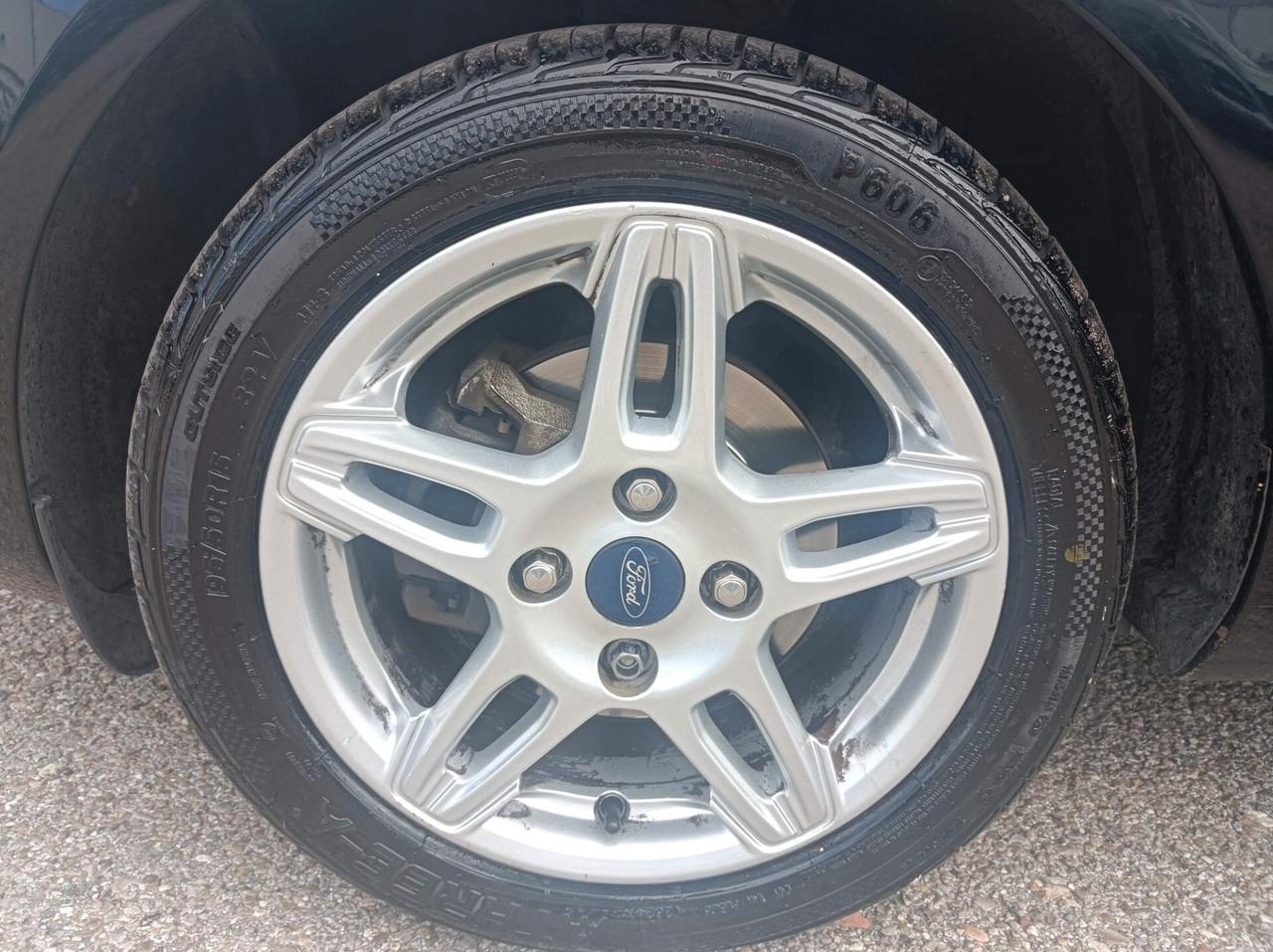 Ford Fiesta 1.5 TDCi 75CV 5 porte Titanium