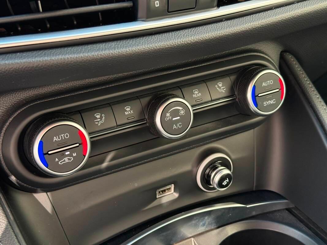Alfa Romeo Stelvio 2.2 t Sprint Q4 210cv auto