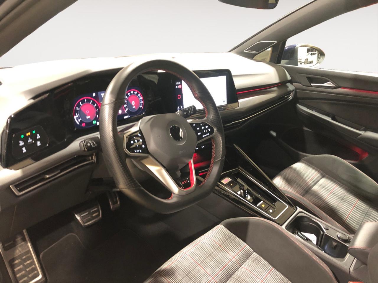 Volkswagen Golf 2.0 tsi GTI 245cv dsg