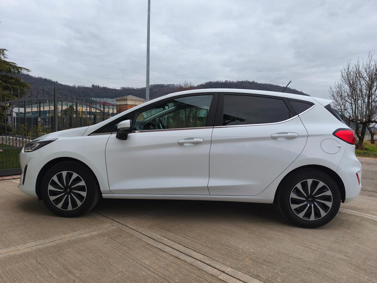 Ford Fiesta 1.1 -75 CV 5 porte Titanium Neopatentato