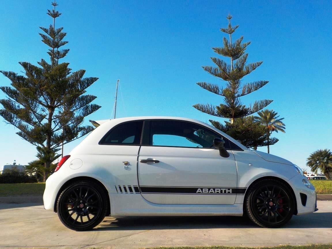 Abarth 595 1.4 Turbo T-Jet 180 CV Competizione