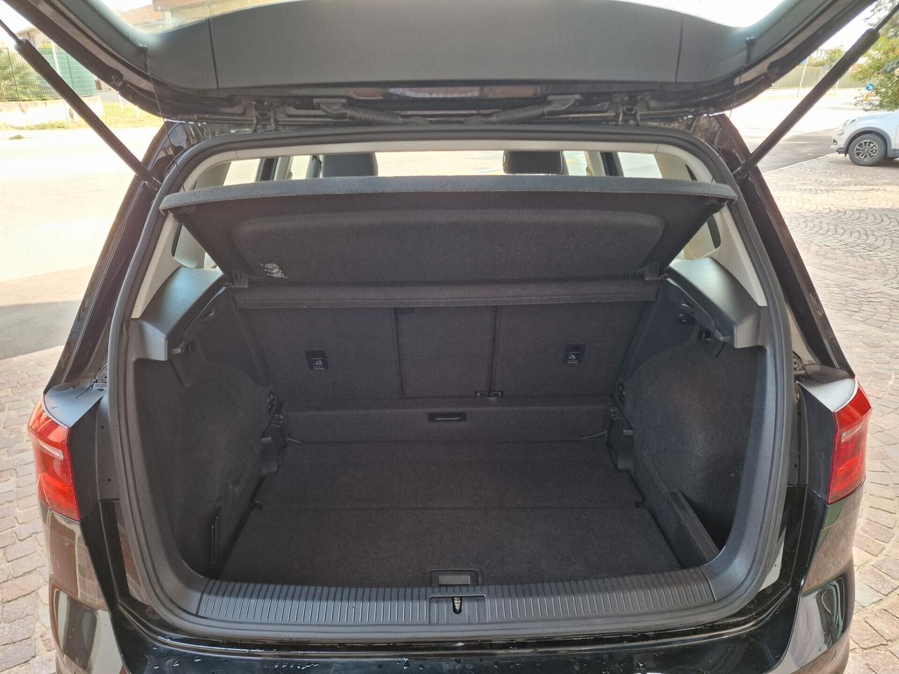Volkswagen Golf Sportsvan Golf 1.6 TDI (Euro6) 5p. Comfortline