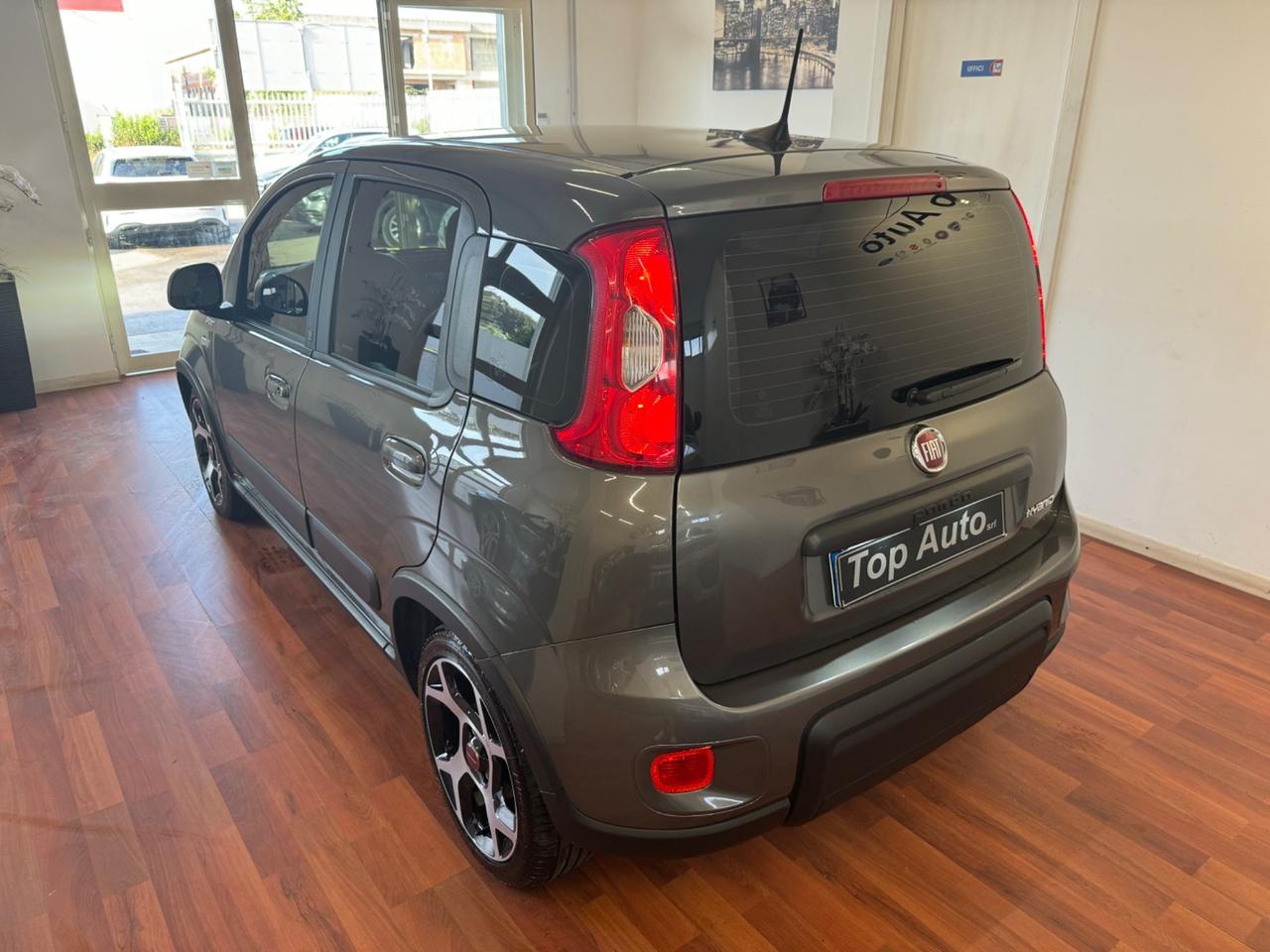 FIAT PANDA 1.0 FireFly S&S HYBRID SPORT - 2021