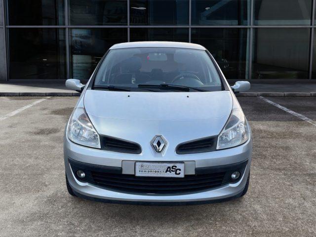 RENAULT Clio 1.2 BENZ 75 CV 16V 5 porte ADATTA NEOPATENTATI