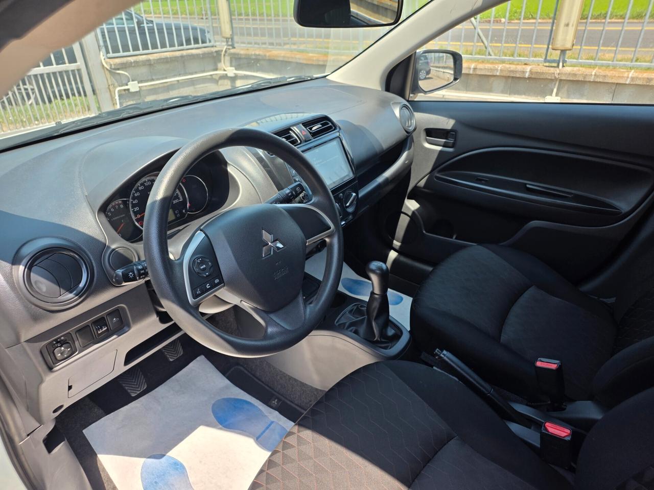 Mitsubishi Space Star 1.2 Invite SDA