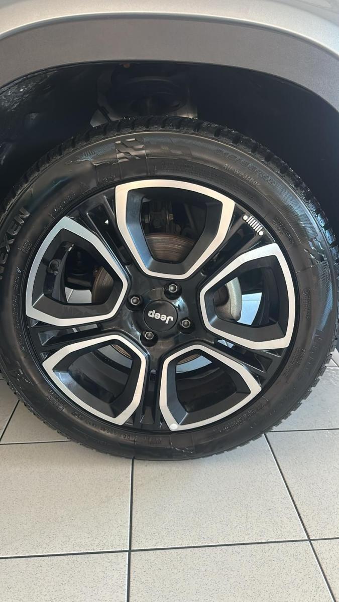 JEEP - Avenger - 1.2 Turbo Summit