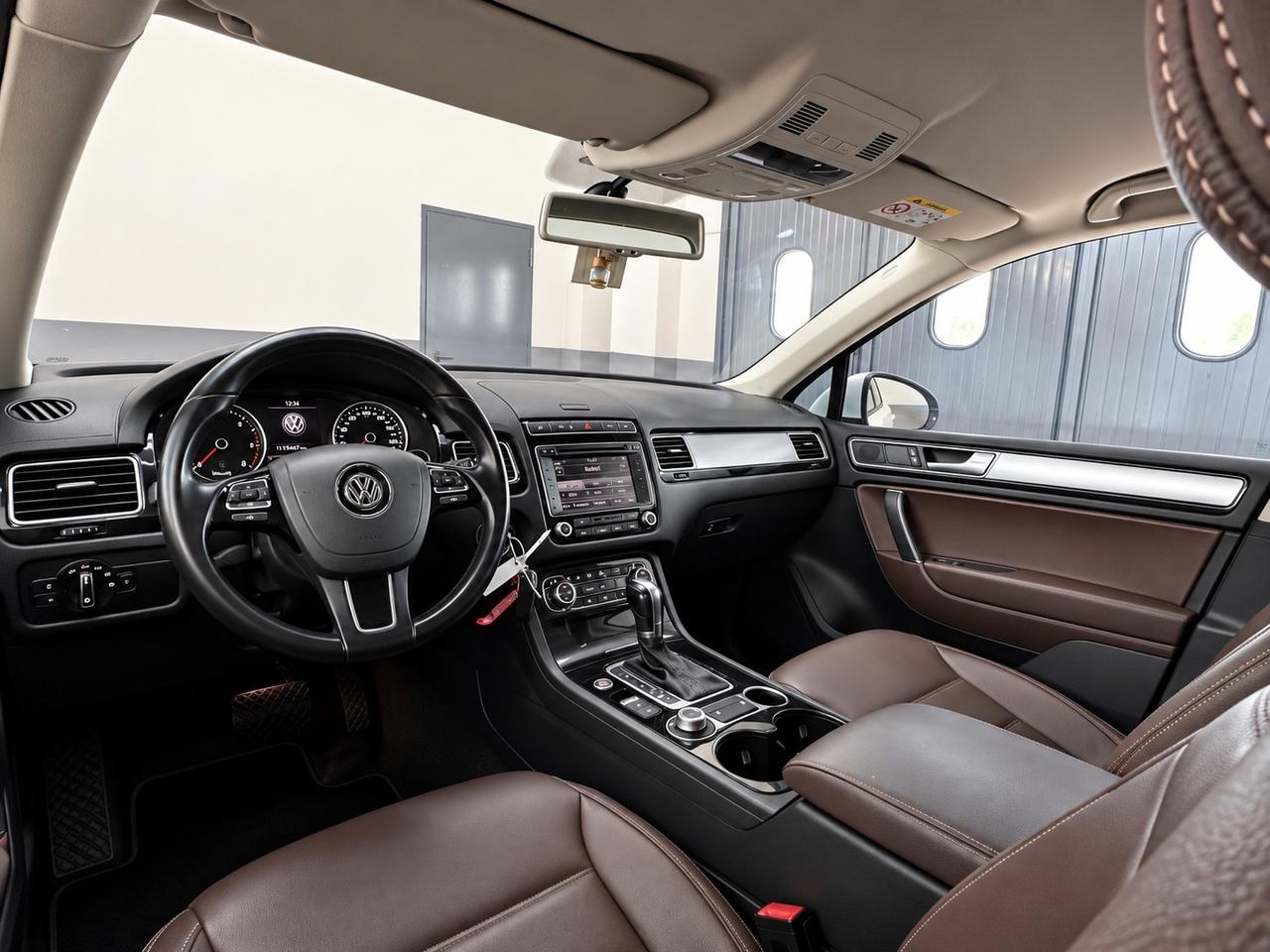 Volkswagen Touareg 3.0 TDI 262 CV tip. BlueMotion Technology Executive