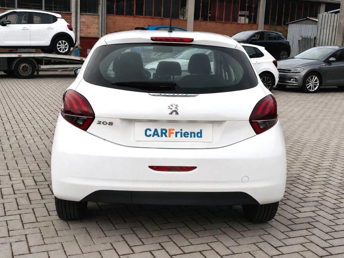 Peugeot 208 PureTech 82 5 porte Allure
