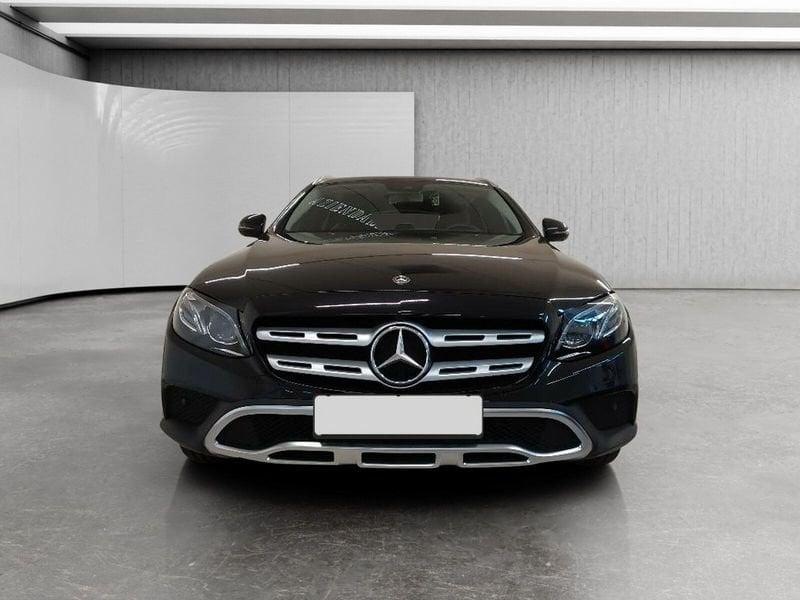Mercedes-Benz Classe E E SW All-Terrain 220 d Business Sport 4matic auto