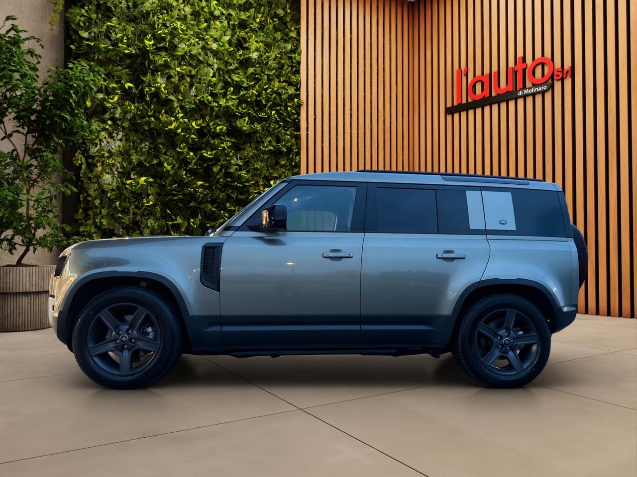 Land Rover Defender 90 3.0D I6 200 CV AWD Auto SE