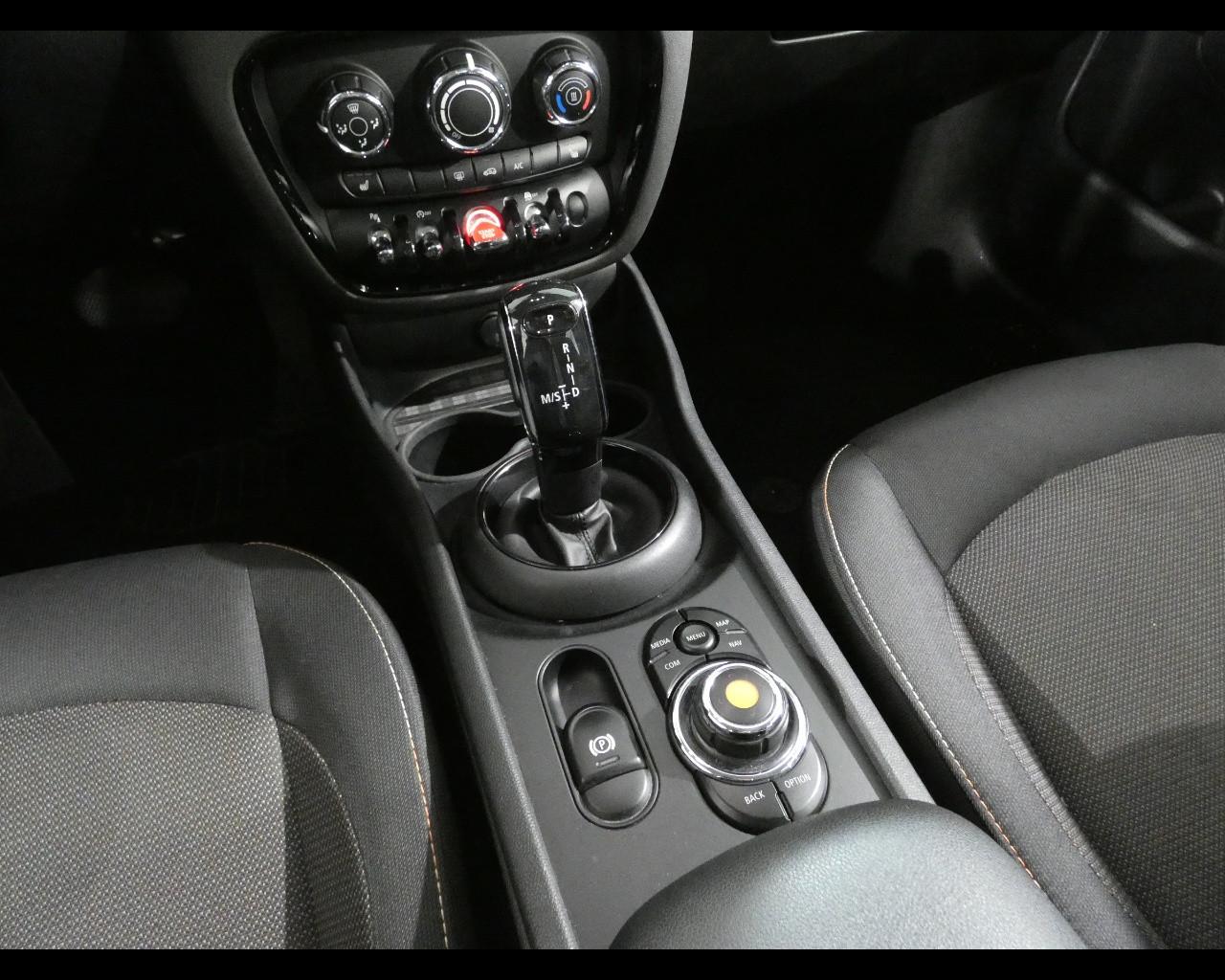 MINI Mini Clubman (F54) - Mini 1.5 Cooper Business Clubman Automatica