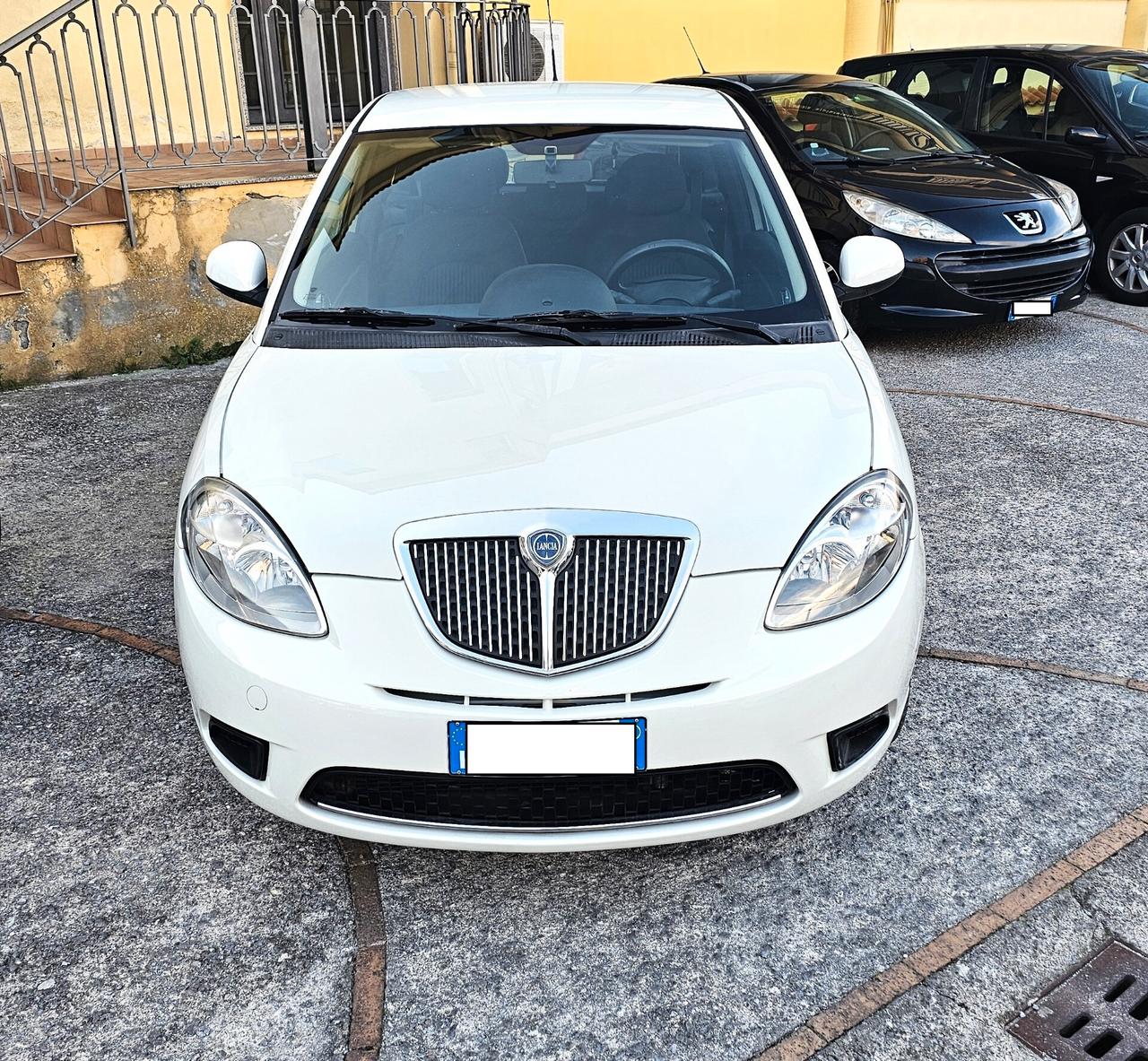 Lancia Ypsilon 1.3 MJT 75 CV 2010 BEN TENUTA