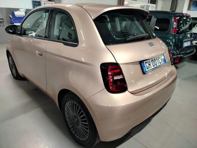 FIAT 500e Berlina 42 kWh ICON
