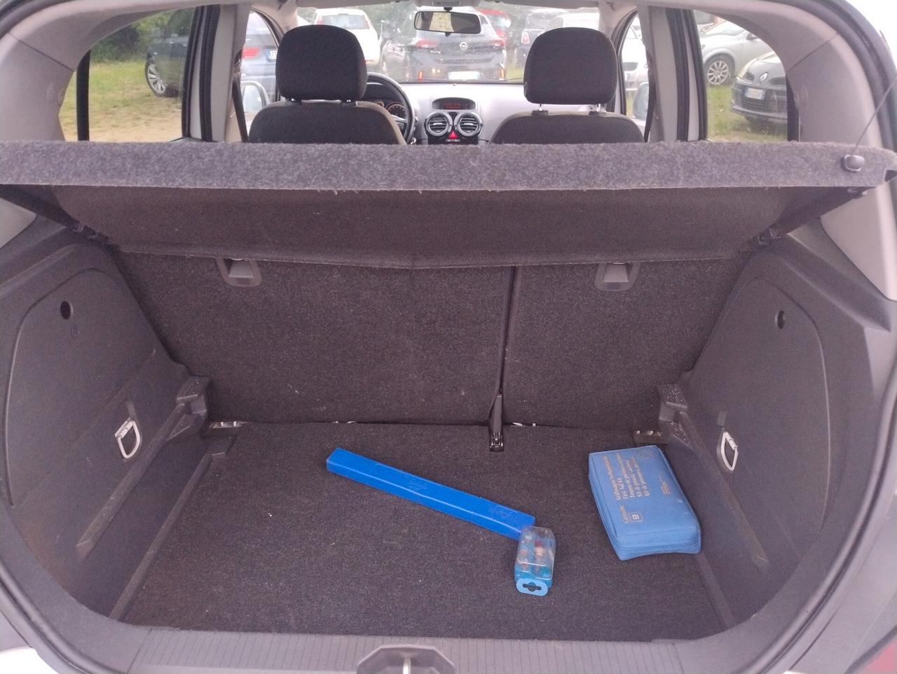 Opel Corsa 1.2 5 porte Edition