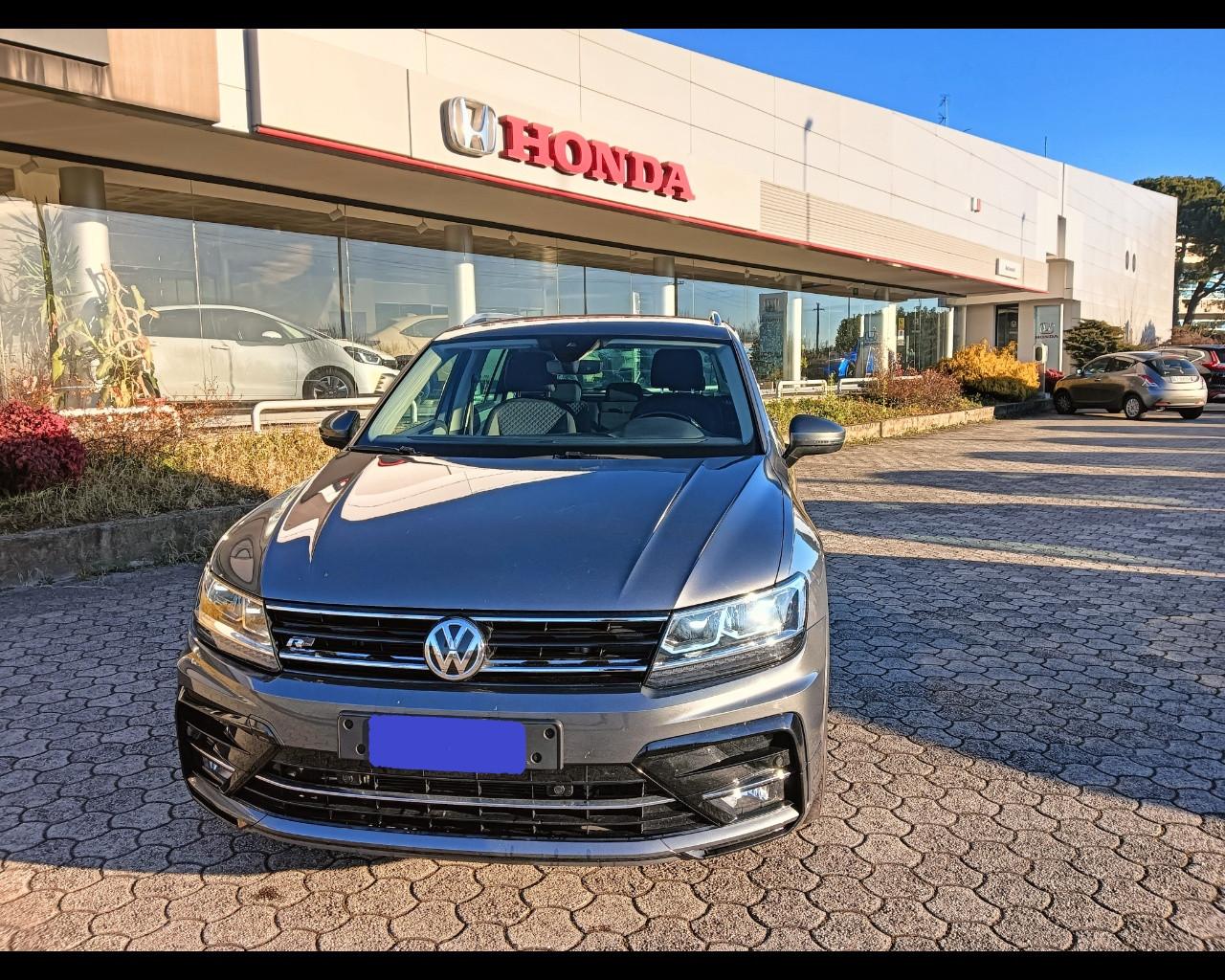 VOLKSWAGEN Tiguan II 2016 - Tiguan 1.5 tsi Advanced R-Line Exterior Pac