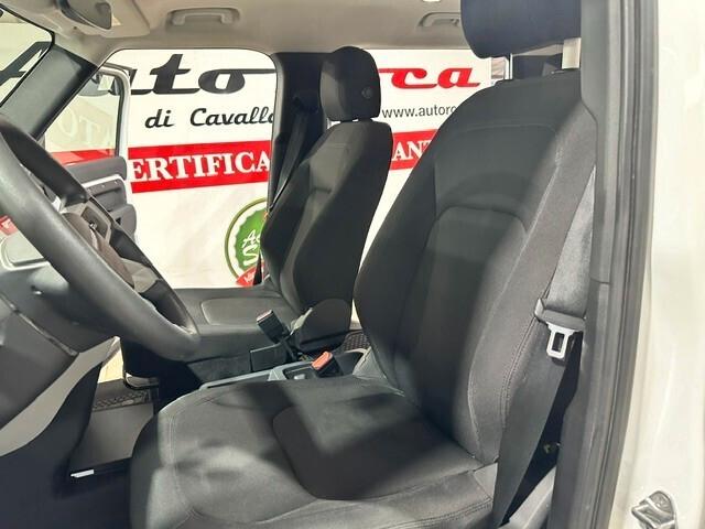 Land Rover Defender 110 3.0D I6 200 CV AWD Auto SE