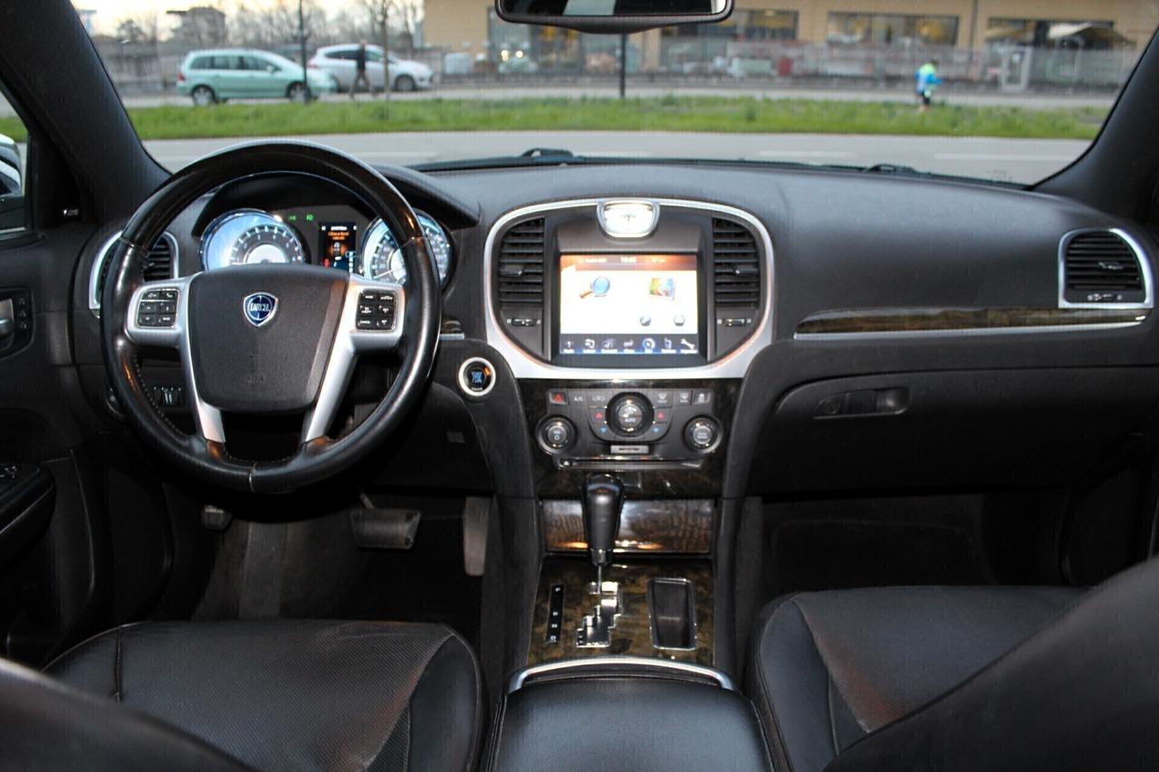 Lancia Thema 3.0 V6 Multijet II 239 CV Executive