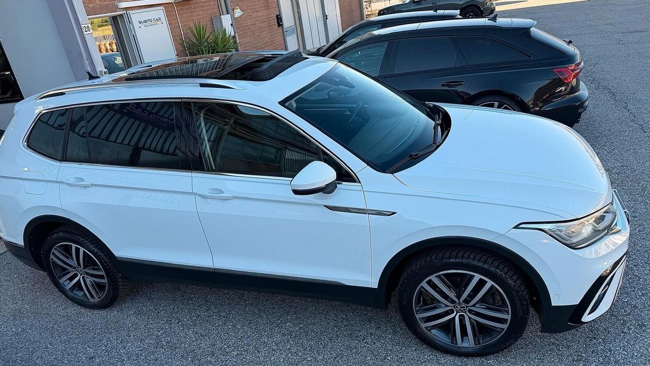 Volkswagen Tiguan Allspace 2.0 TDI SCR DSG Elegance Tetto Apribile