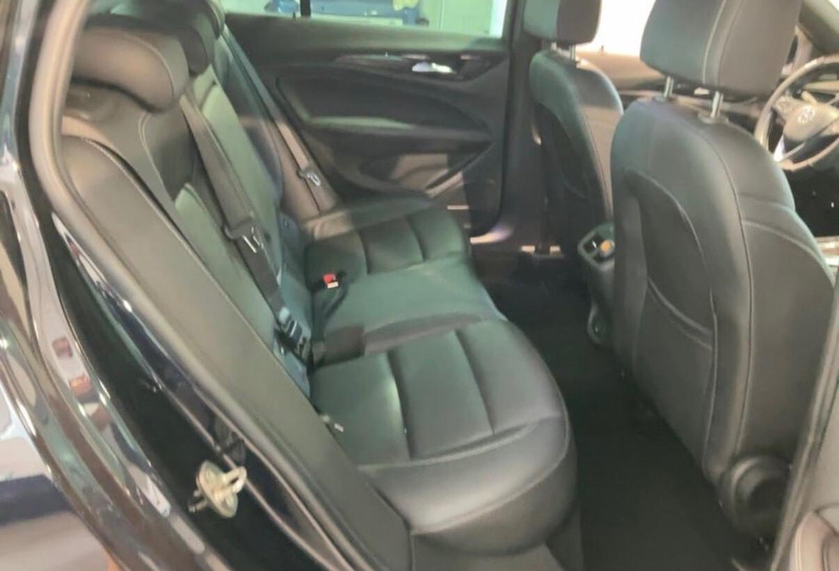 Opel Insignia 1.6 CDTI Grand Sport 136CV Berlina